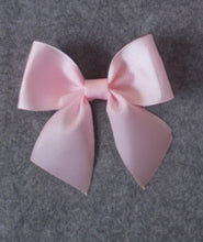 Classic Grosgrain Bow "Shortie"