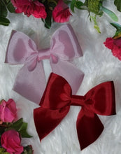 Classic Grosgrain Bow "Shortie"